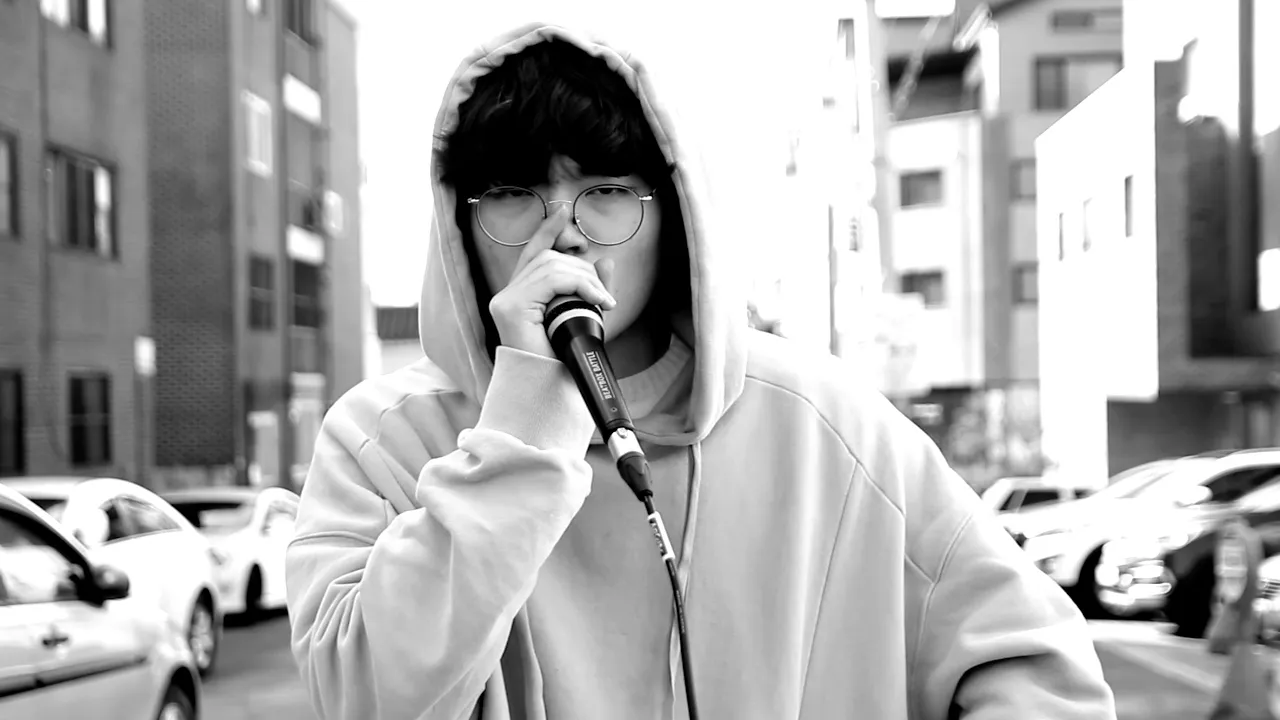 Image de Wing, un beatboxer de corée du Sud en action